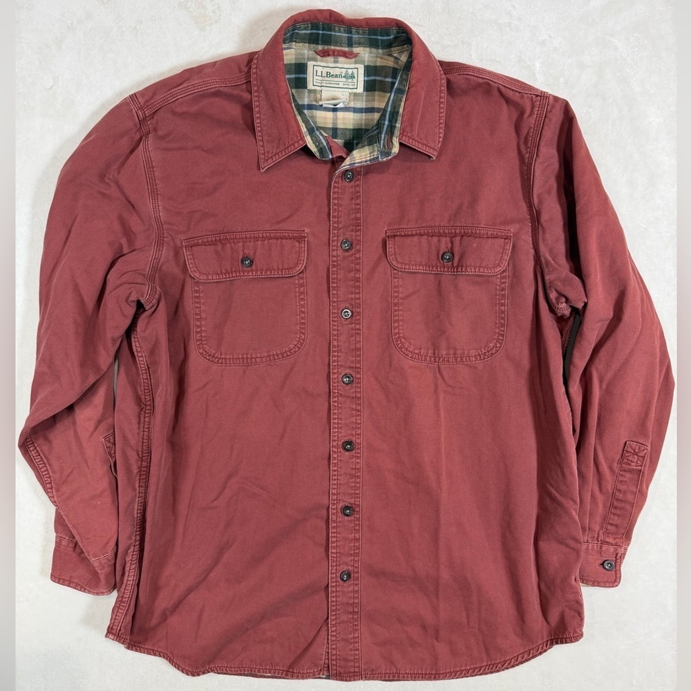 Men’s L.L. Bean Size Large Red Vintage Chore Shirt Jacket Plaid Lining